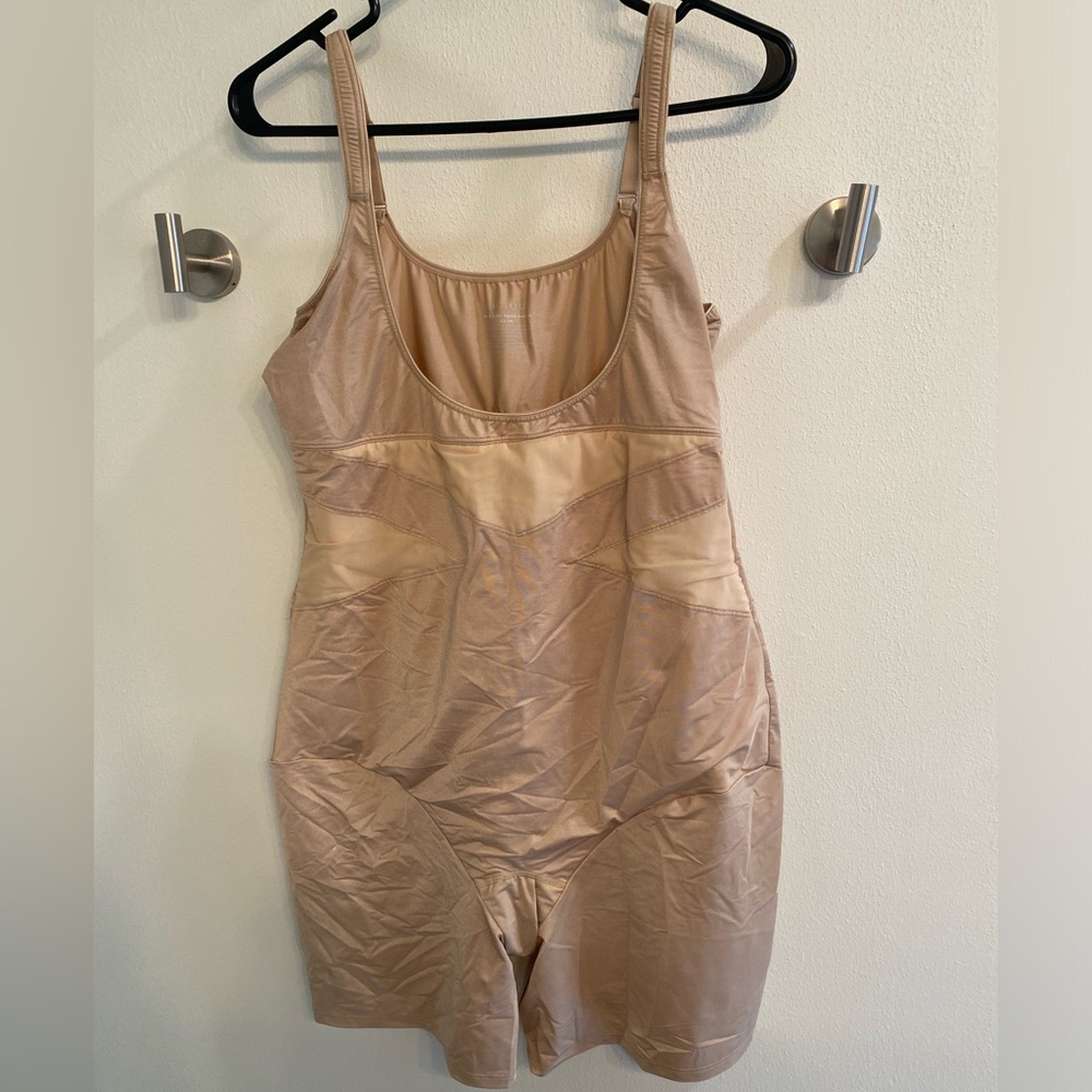 Women’s Body Shaper